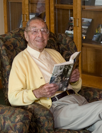 Curtis_Tigard_Smiling_Reading_Room200